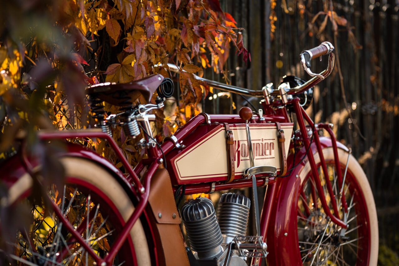 electric retro bike, vintage electric bikes, custom ebike, ebike, pedelec 250W, pedelec, retro pedelec, Kosynier deLux, the ruffians, electric moped, electric retro moped, electric vintage moped, 250W, red ebike, like motorcycles, like indian, like harley, like classic motorcycles, classic motorcycles, old school electric motorbikes, ebike vintage, vintage electric, vintage e bikes, electric motorcycles, classic motorcycles, legendary motorcycles, custom bike, the bike looks like a motorcycle, vélo rétro électrique, vélo vintage électrique, moto classique, vélo électrique, le vélo ressemble à une moto, klassisches Motorrad, Weinlesemotorrad, oldtimer, Das Fahrrad sieht aus wie ein Motorrad, e bike chopper, e-bike chopper style, ebike elektro chopper fahrrad, e bike chopper cruiser, e-bike chopper fahrrad, custom fahrrad, custom bikes fahrräder, custom bikes fahrrad, pedelec retro look, retro pedelecs, electric bi, retro electric bike, electric retro bikes, electric bike motorbike, el bike, ebike motorcycle, motorcycle electric bike, vintage electric bicycle, vintage cycles, classic cycles, retro cycles, bicycles electric, e motorbike, vintage bike company, vintage of bikes, velo old school american, moto vintage electrique, vélo électrique top life, electric bike 2019, electric bike 2020, beach bike electrique, bici d'epoca elettrica, bici elettrica vintage, biciclette elettriche vintage, Biciclette vintage elettriche, Bici elettrica Cruiser, BICI CRUISER E-BIKE, elektrisk retro-sykkel, elektrisches Retro-Fahrrad, retro e bike, vélo rétro électrique, vélo électrique retro, vélo électrique cruiser, bicicleta eléctrica vintage, bicicleta electrica vintage, bicicleta eléctrica retro, bicicleta electrica retro, classic motorcycles, electric motorcycles, klasyczne motocykle, motocykle elektryczne, motociclette classiche, motocicli elettrici, motos classiques, motos électriques, klassische Motorräder, elektrische Motorräder, motocicletas clásicas, motocicletas eléctricas, oldtimer, klassiske motorsykler, elektriske motorsykler, klassiske motorcykler, elektriske motorcykler, motocicletas clássicas, motocicletas elétricas, классические мотоциклы, электрические мотоциклы, klasické motocykle, elektrické motocykle, klassiska motorcyklar, elektriska motorcyklar, クラシックバイク、電動バイク、